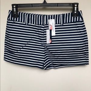 New blue and white striped vineyard vines shorts